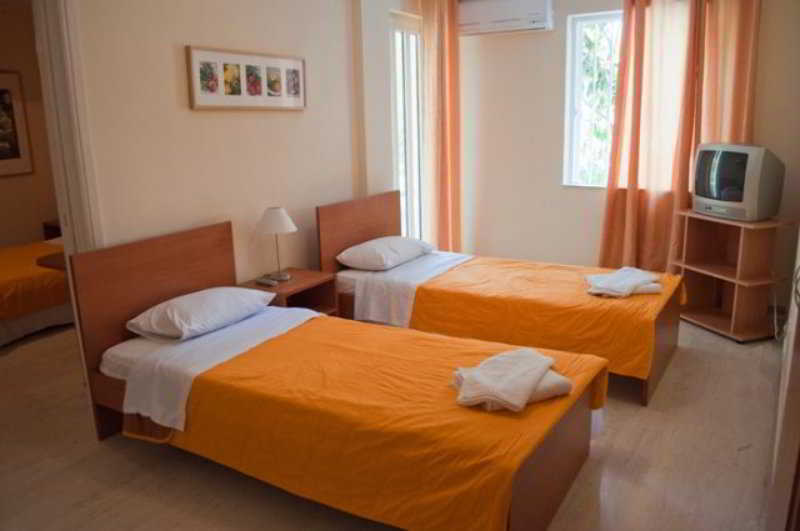 Stefanakis Hotel & Apartments Varkiza Eksteriør billede